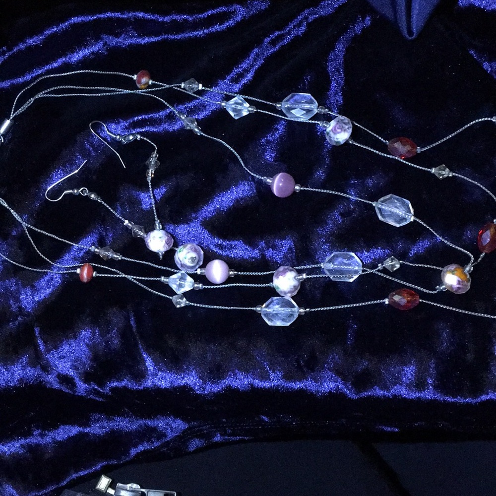 Adorable necklace and earrings set